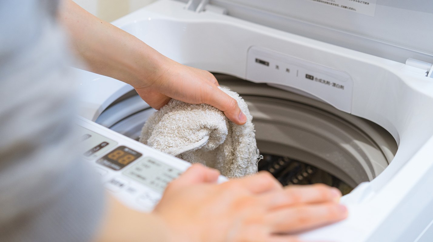 洗うたび、服よみがえる。\, image size:1428x800