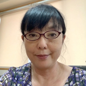 著者　村田麻起子氏のプロフィール写真