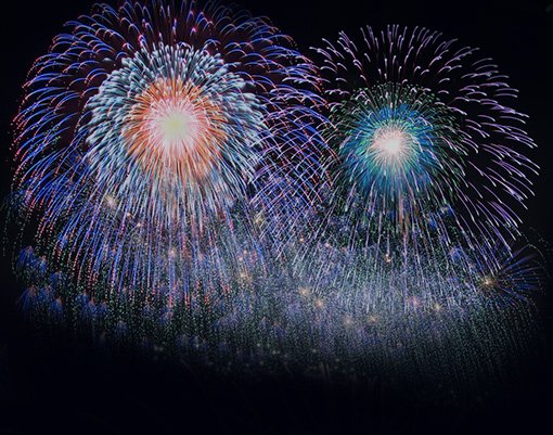 Kao Plaza 特集 夏の花火を100 楽しもう