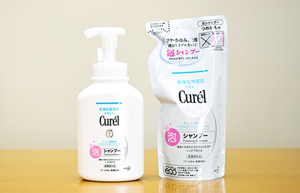 デリケートな頭皮を「やさしく」「しっかり」洗うための 機能がつまったキュレルの泡シャンプー！