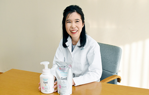 デリケートな頭皮を「やさしく」「しっかり」洗うための 機能がつまったキュレルの泡シャンプー！