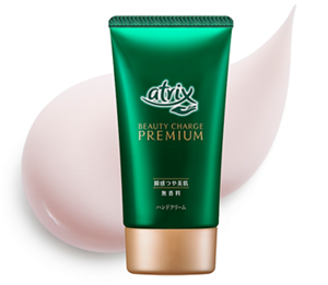 商品とテクスチャーのイメージ。ほんのり桜色のクリーム。