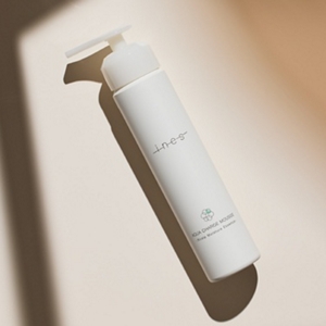 頭皮用保湿美容液  ［ 洗い流さないタイプ ］　AQUA CHARGE MOUSSE　アクア チャージ ムース