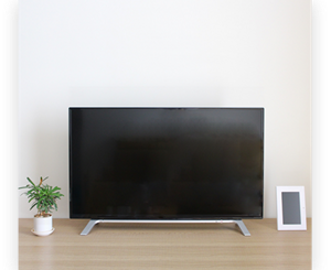 テレビの縁・側面