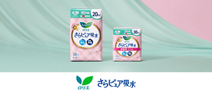 ロリエの吸水ナプキン、さらピュア吸水 超吸収スリムの商品ビジュアル。薄い緑色の空間に商品が佇んでいる。