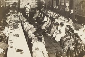 実際の講演会の様子の写真