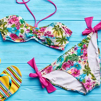 水着 ラッシュガードの洗い方 水洗い と 洗剤 の２度洗いが水着を洗うコツ 応援 くらしのキレイ 花王 くらしの研究