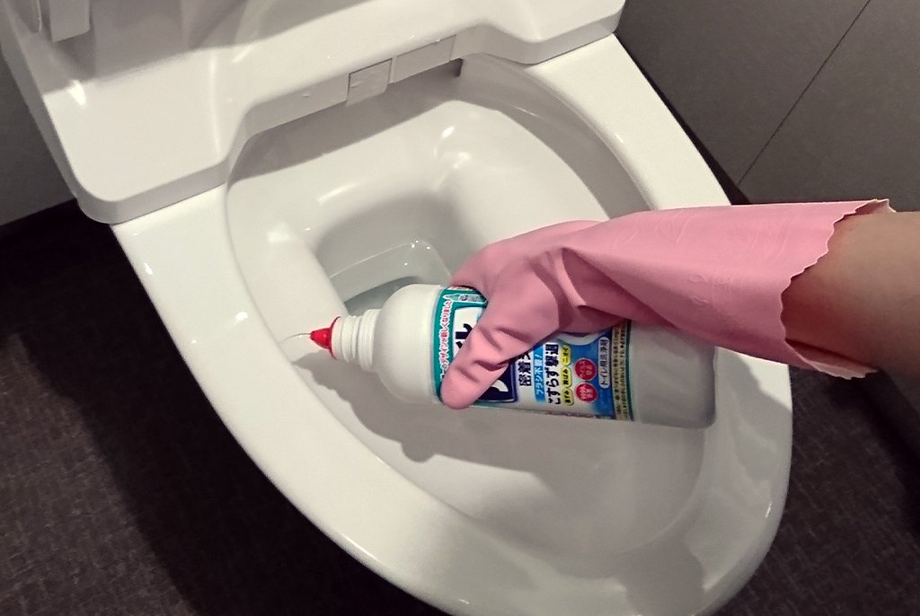 これで解決 トイレまるごとお掃除ガイド ニオイや黒ずみ 菌もスッキリ 応援 くらしのキレイ 花王 くらしの研究