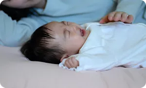 夜泣きする赤ちゃん