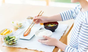 バランスのよい食事を摂る妊婦