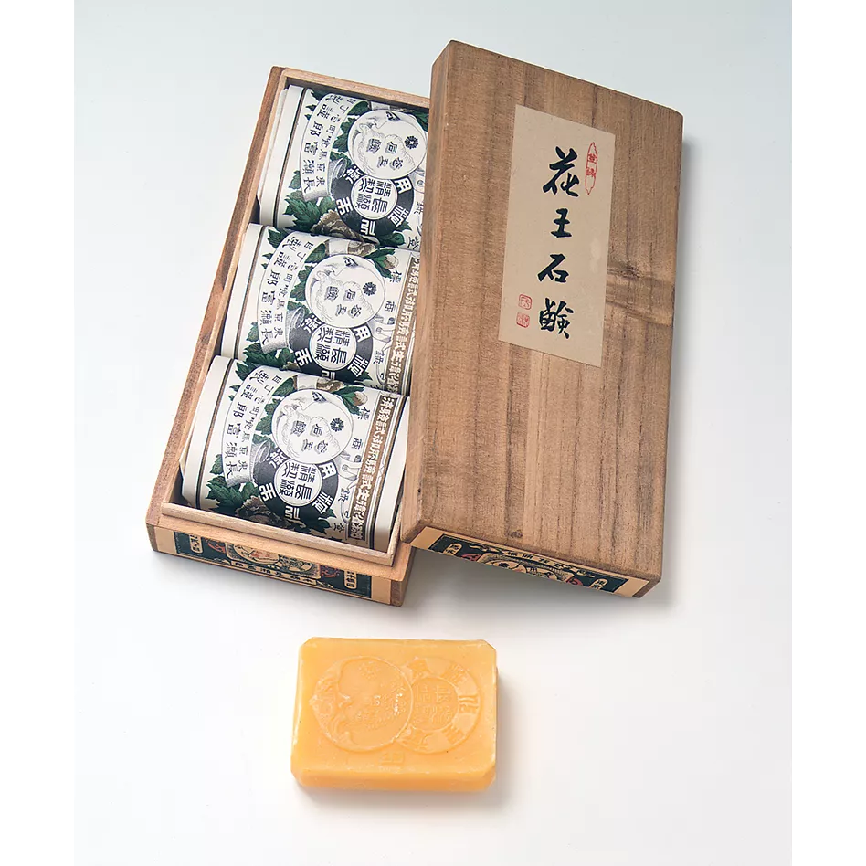 花王株式会社 | 花王 ホワイト | 花王石鹸の歩み 1890(明治23)年~ 花王株式会社 | 花王 ホワイト | 花王石鹸の歩み 1890(明治23)年~