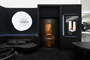 Image of shopping area (3)