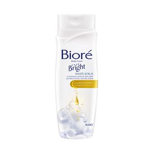 Biore Bright Body Foam White Scrub 220ml Bottle