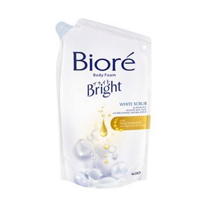 Biore Bright Body Foam White Scrub 380ml Pouch