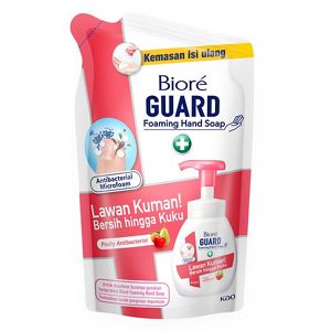 Biore GUARD Foaming Hand Soap Fruity Antibacterial 250ml Pouch