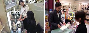 店頭での活動の様子