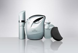花王 | 「Fine Fiber Technology（ファインファイバーテクノロジー）」を応用した「バイオミメシス  ヴェール」の新アイテム「ヴェールアプリケーター」を発売