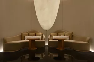 Welcomeスペース　廊下の画像①