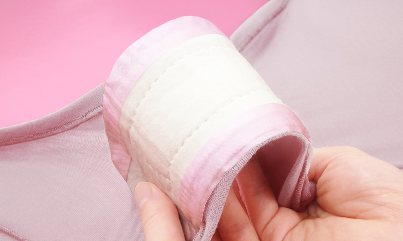熟女の陰部 医師監修】 デリケートゾーン（陰部）のにおいが気になります。更年期の影響？洗ってもにおいが取れないのはなぜ？ ｜お悩み相談室Q&A |  尿もれに悩むオトナ女性に。FemCare LAB | 花王