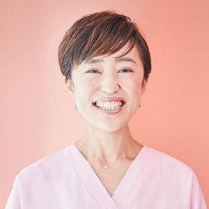 佐藤 亜耶 先生の写真