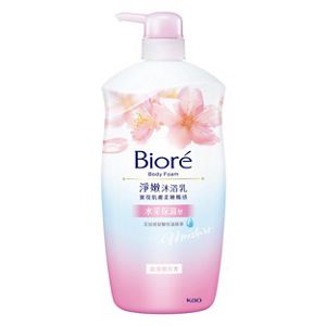 Biore Moisturizing Sakura Body Wash
