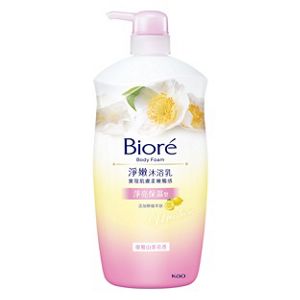 Biore Brightening Camellia Body Wash