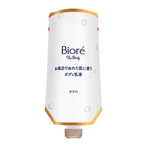ビオレ　ザ　ボディ　お風呂でぬれた肌に使うボディ乳液　肌すべすべ　無香料　つりさげパック　２８５ｍｌ