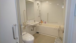 ユニバーサルユニットバス