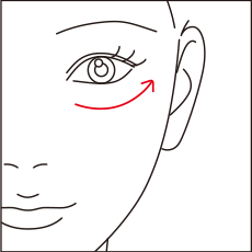 ※目もとは最後に目頭から目尻に向かってなじませると、より効果的です。