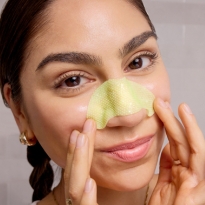 HOW TO USE - Desktop Assets - Pore Refining Foaming Nose Mask Asset 1 - Desktop 