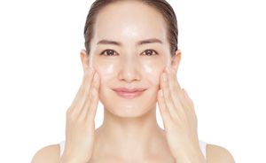 Makeup cleansing store