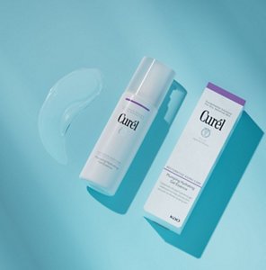 Curél Plumping Hydrating Gel Essence against a light blue gradient background