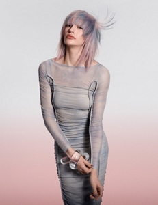 zoom_GW_Set_the_Tone_25_Image_Beauty_Zovi_02_0440_Magazine_RGB