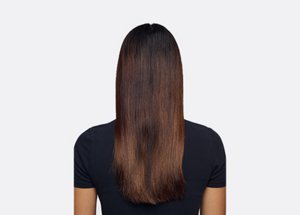 Goldwell_ColorOfTheSeason_2024_DarkDecandence_Before_Back_Kamila_9x16