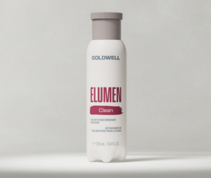 Photo de produit du Goldwell Elumen Clean montrant un flacon blanc d'Elumen Clean posé sur un fond de studio gris clair.