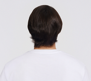 A before and after comparison of two model's hair, showing the transformation from straight to wavy and curly perm styles delivered by Goldwell's perm products Texture Dimensions.