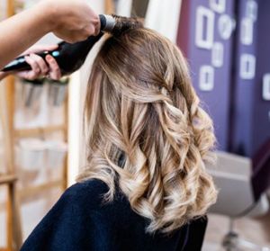 Root smudge on balayaged hair