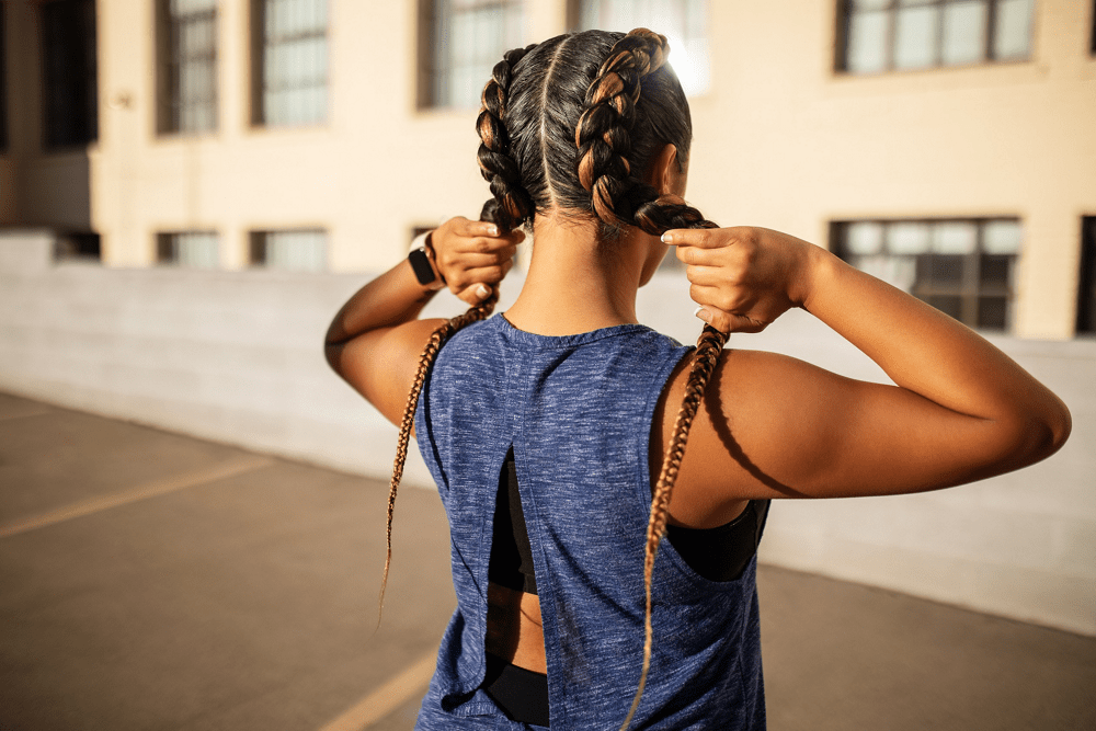 How to Preserve Your Leave-Out Hairstyle at the Gym