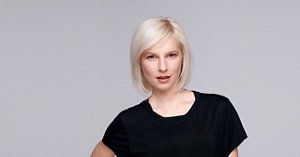 john-frieda-blonde-mod-straight-banner