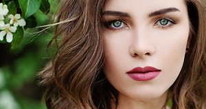 john-frieda-subtle-wave-banner