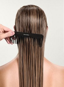 133707_JF_2026_New_Website_ProductDetailPage_Desktop_382x520px_FE_stylers_Process_Step5_The_Rescuer_Lightweight_Serum_50ml