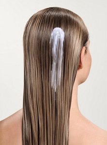 133707_JF_2026_New_Website_ProductDetailPage_Desktop_382x520px_FE_stylers_Process_Step3_The_Rescuer_Lightweight_Serum_50ml