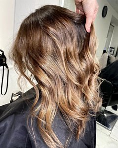 Coffee brunette sombré hair with a deep espresso base