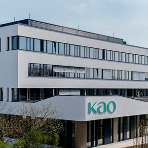 Building with Kao logo in front shown from outside