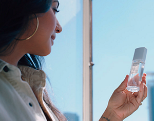 Elli Mac image holding Crafted Silk